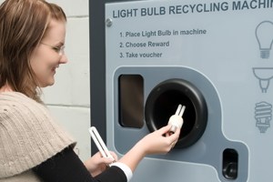 The reVEnd recycling machine